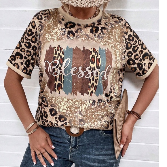 Casual Blessed leopard Print Graphic Tee - Picture 5 of 11